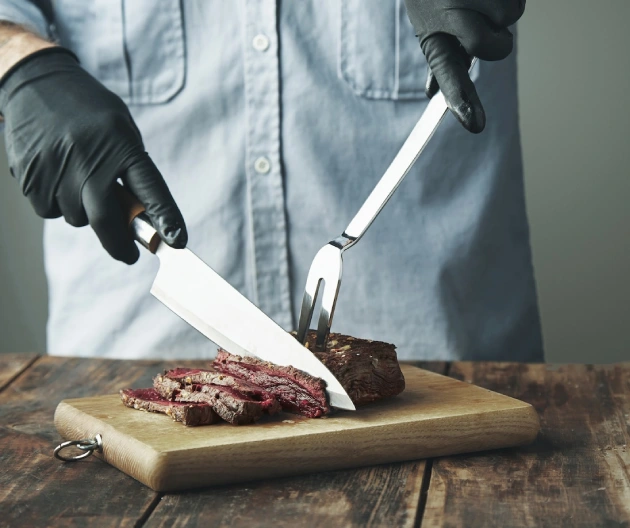 Chef preparando un pedido al instante