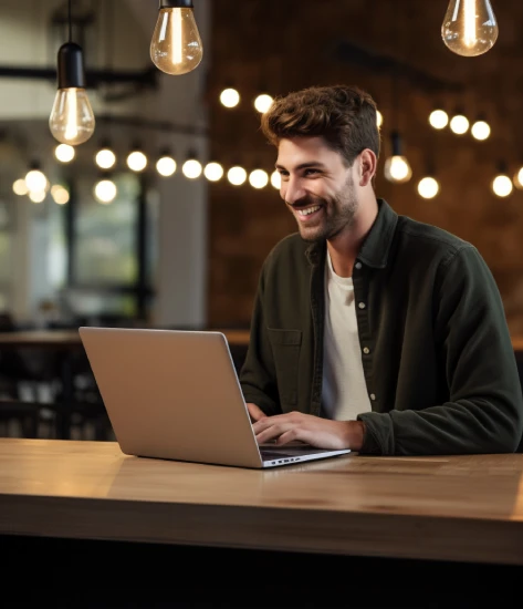 Hombre gestión ecommerce